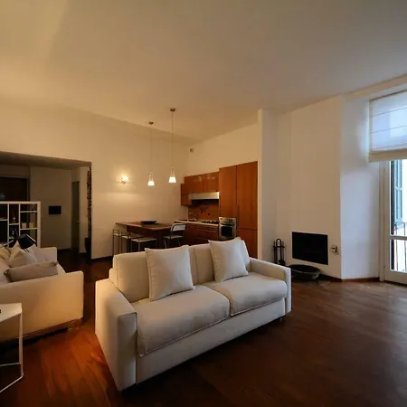 Casa Bina