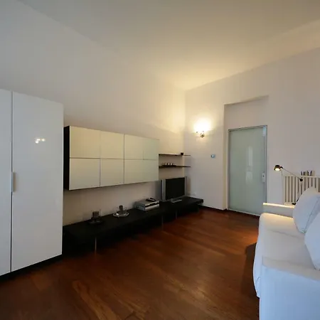 Casa Bina Lejlighed Gravedona